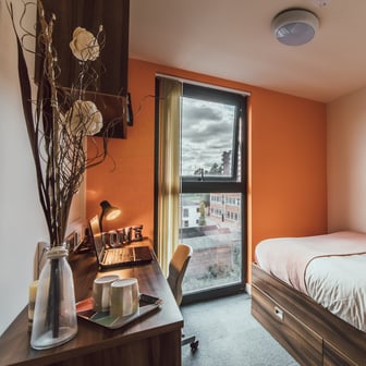 Standard En Suite - Image 1